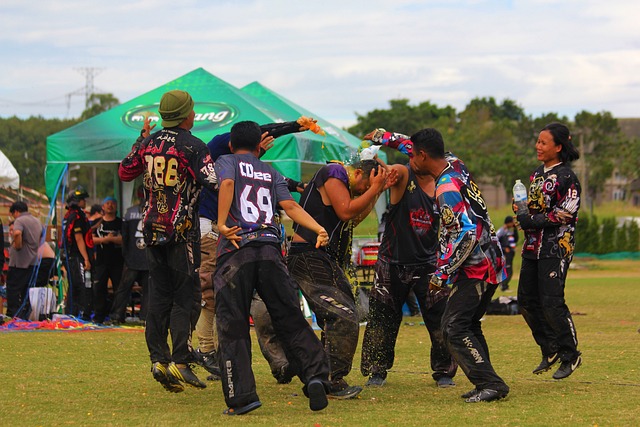 的直接参与 的直接参与